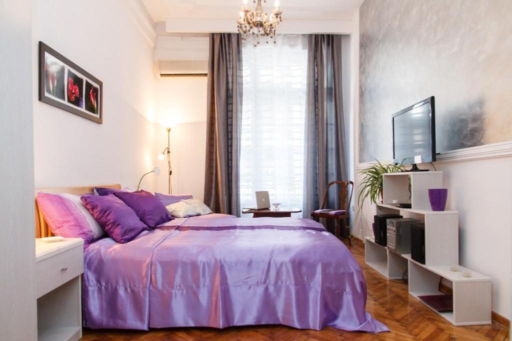 City Center Apartment With Balcony 베오그라드 외부 사진